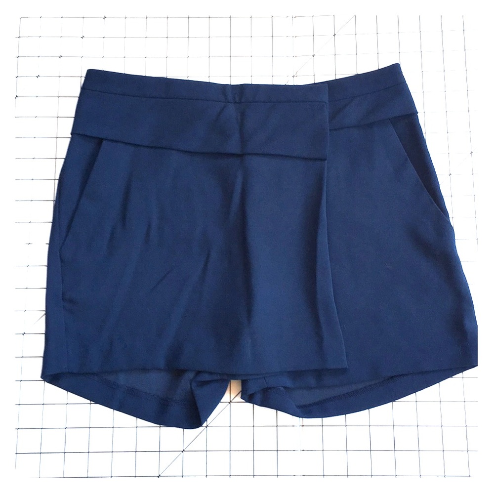 Banana Republic Navy skort skirt/short